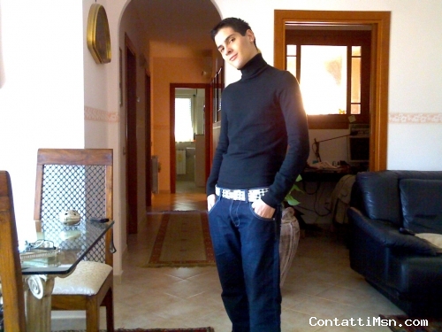 The_Queen_of_Hearts - Latina